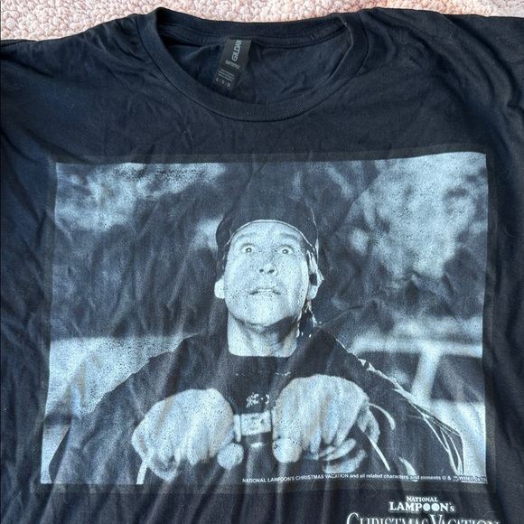 Gildan Black Christmas Vacation Graphic Tee - Picture 2 of 3